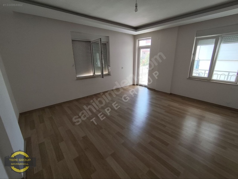 Merkez Cumhuriyette Kombili Kapalı Otoparklı 3+1 Kiralık Daire — fotoğraf 11