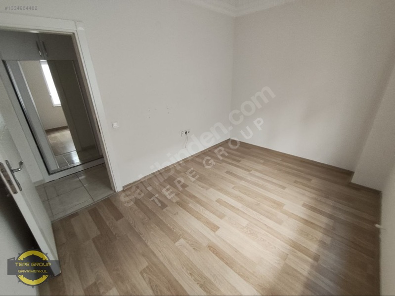 Merkez Cumhuriyette Kombili Kapalı Otoparklı 3+1 Kiralık Daire — fotoğraf 19