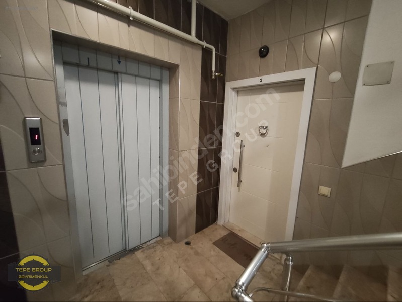 Merkez Cumhuriyette Kombili Kapalı Otoparklı 3+1 Kiralık Daire — fotoğraf 32