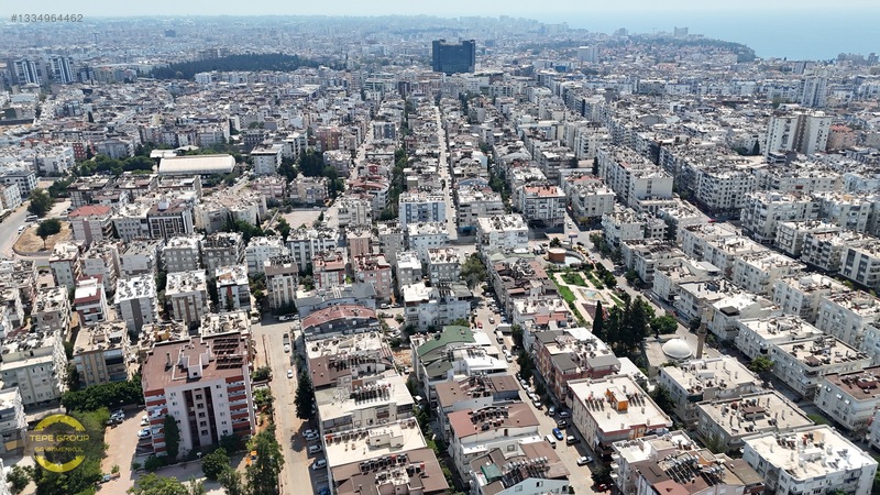 Merkez Cumhuriyette Kombili Kapalı Otoparklı 3+1 Kiralık Daire — fotoğraf 40