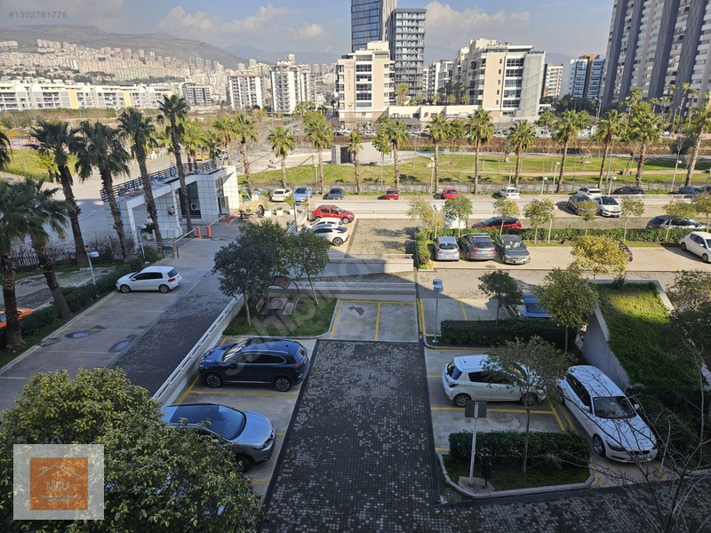 Mavişehir Soyak Optimus Sitesinde Satılık 2+1 Boş Daire — fotoğraf 2