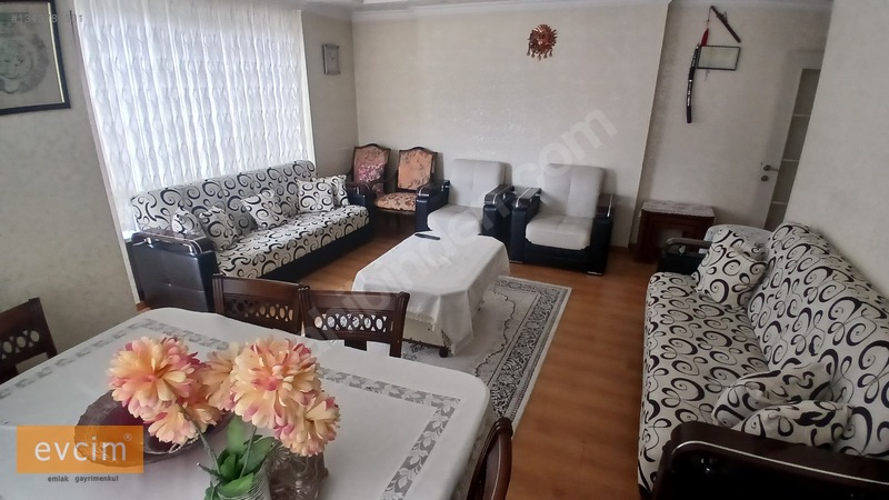 Çakmak'ta Kiralık 3+1 Eşyalı Daire, Otoparklı Ve Asansörlü — fotoğraf 3