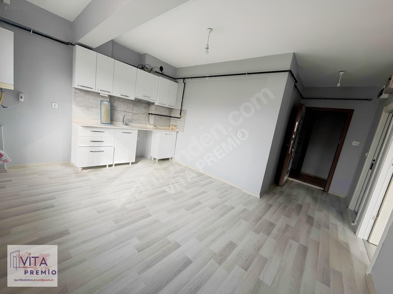 Büyükdere Ogü Yakını Eşyasız Kiralık 1+1 Daire — fotoğraf 19