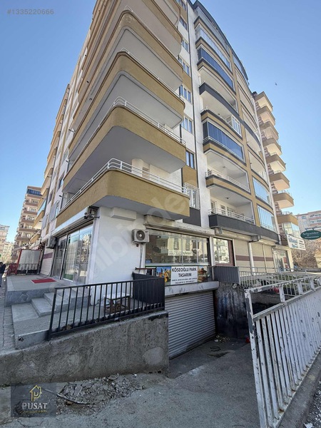 Buğdaycılar Arkasında Kiralık Depo — fotoğraf 2