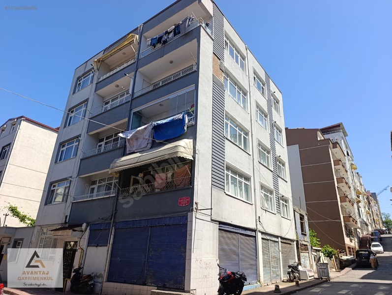Yenidoğan'da 2.kat Ara Kat 2 Oda 1 Mutfak Balkonlu Satılık Daire — fotoğraf 3