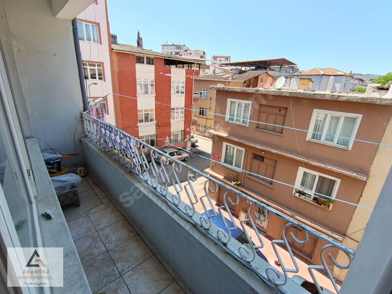 Yenidoğan'da 2.kat Ara Kat 2 Oda 1 Mutfak Balkonlu Satılık Daire — fotoğraf 25