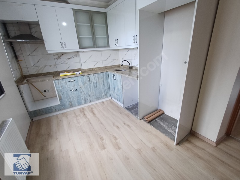 Turyap Aydos'tan Akpınar Kanuni Caddesinde Kiralık 2+1 Arakat — fotoğraf 2