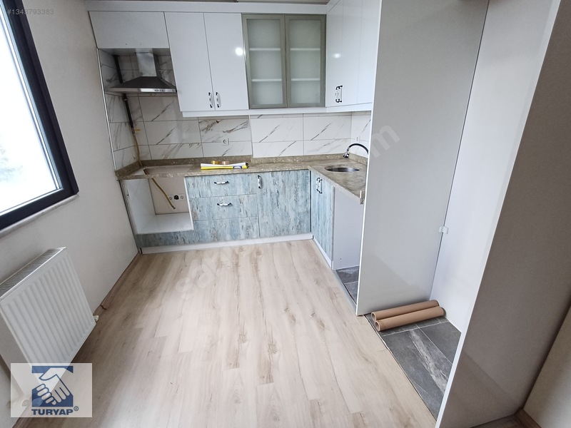 Turyap Aydos'tan Akpınar Kanuni Caddesinde Kiralık 2+1 Arakat — fotoğraf 3