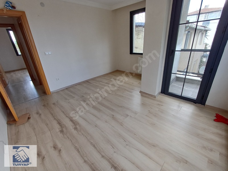 Turyap Aydos'tan Akpınar Kanuni Caddesinde Kiralık 2+1 Arakat — fotoğraf 9