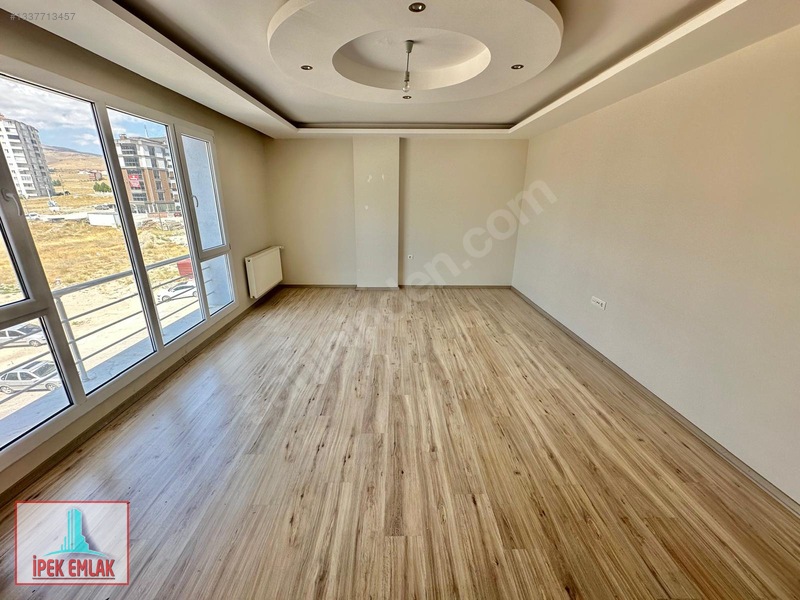 Niğde Hastane Yürüme Mesafesinde 3+1 Kiralık Daire !!! — fotoğraf 7