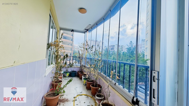 Eta 21 Sitesinde 4+1 Ama Bir Odası Kapalı 3+1 Kiralık Daire — fotoğraf 10