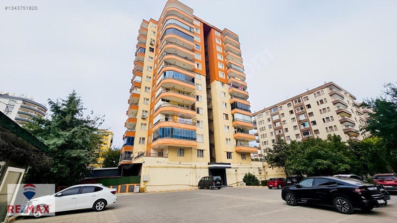 Eta 21 Sitesinde 4+1 Ama Bir Odası Kapalı 3+1 Kiralık Daire — fotoğraf 11