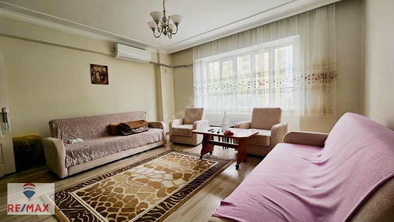 Eta 21 Sitesinde 4+1 Ama Bir Odası Kapalı 3+1 Kiralık Daire — fotoğraf 15