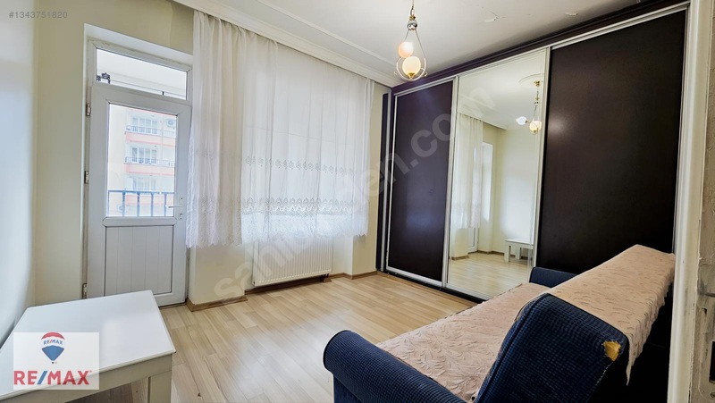 Eta 21 Sitesinde 4+1 Ama Bir Odası Kapalı 3+1 Kiralık Daire — fotoğraf 27