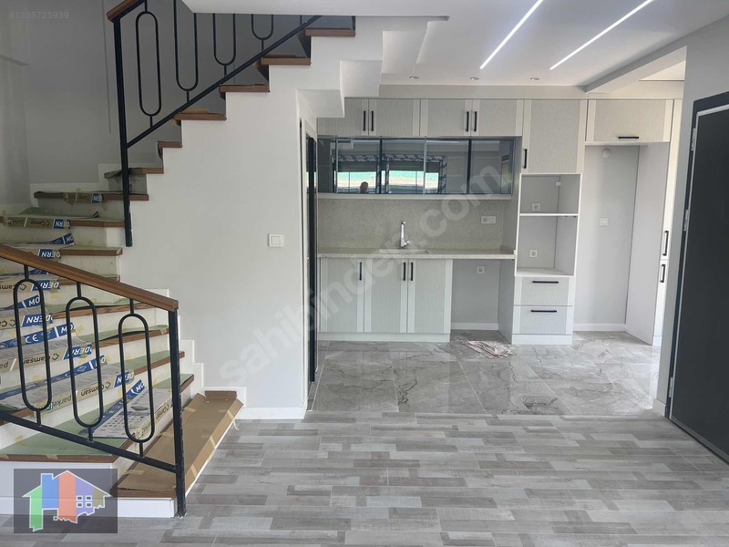 Tek Gayrimenkul Den Lux Villa Teraslı Bahçeli Kapalı Otoparklı — fotoğraf 2