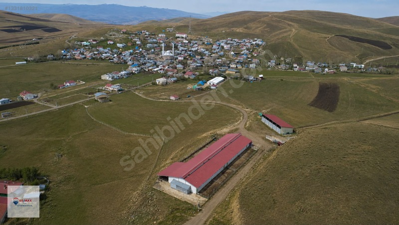 Remax İlke'den Aşkale'de Yatırımlık Tam Donanımlı Besi Çiftliği — fotoğraf 4