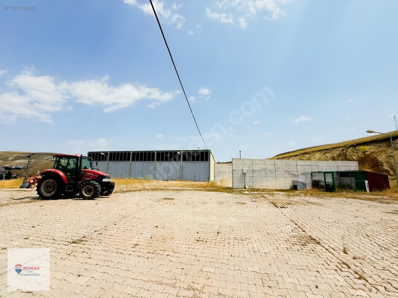 Remax İlke'den Aşkale'de Yatırımlık Tam Donanımlı Besi Çiftliği — fotoğraf 22