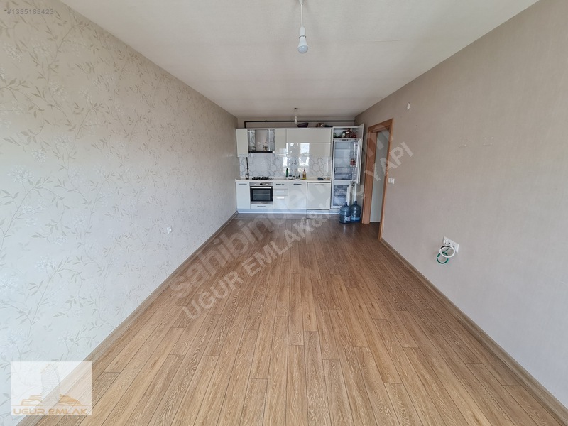 Prestij Park'ta Kiralık 2+1, 90m² Güvenlikli Ve Sosyal Donanımlı — fotoğraf 3