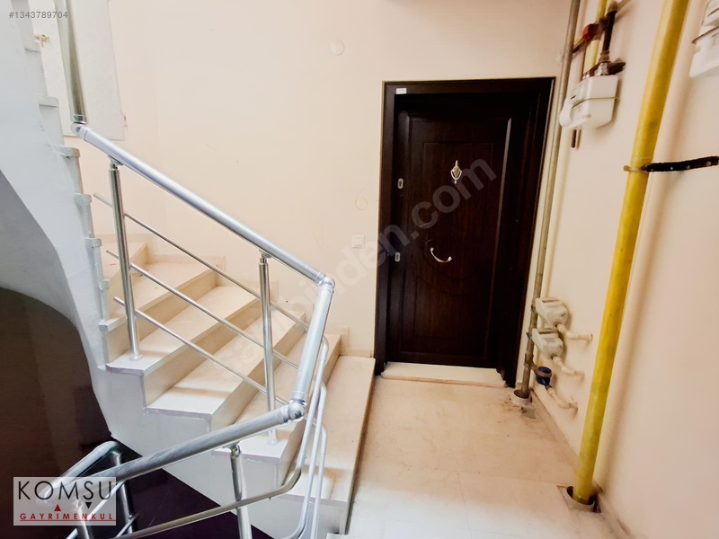 Komşu'dan Anadolu Üniversitesi Yanında Kiralık Eşyalı 1+1 Daire — fotoğraf 3