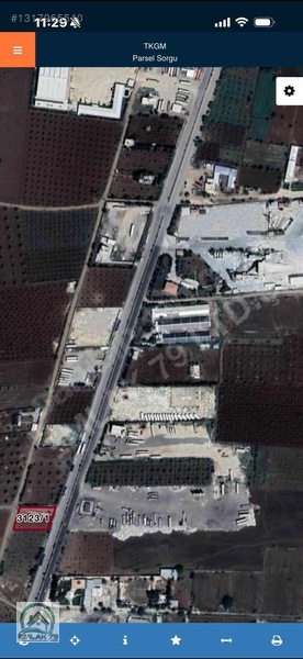 Emlak 79 Dan Gümrük Yolunda Asvalt Üstü 3 Cepheli Villalık Arazi — fotoğraf 12