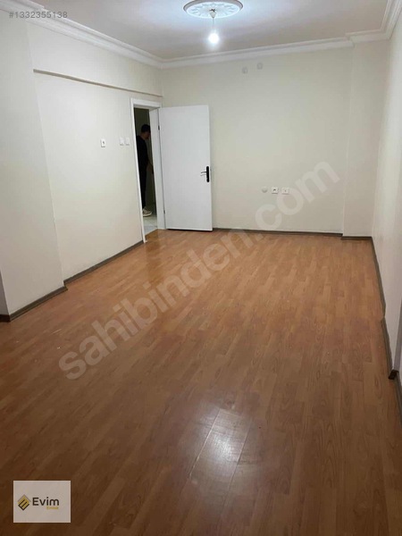 Evim Emlak 100. Yılda Kiralık 3+1 Daire — fotoğraf 5