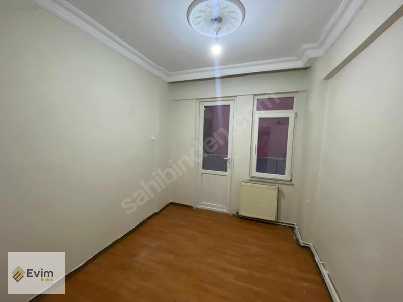 Evim Emlak 100. Yılda Kiralık 3+1 Daire — fotoğraf 8