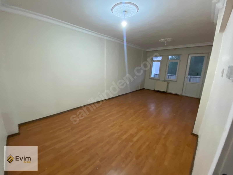 Evim Emlak 100. Yılda Kiralık 3+1 Daire — fotoğraf 10