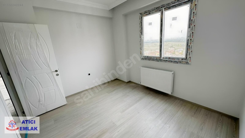 Atc'dan Cadde Üzeri Geniş Oturumlu Kombili Kiralık Daire — fotoğraf 4