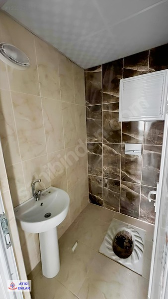 Atc'dan Cadde Üzeri Geniş Oturumlu Kombili Kiralık Daire — fotoğraf 6