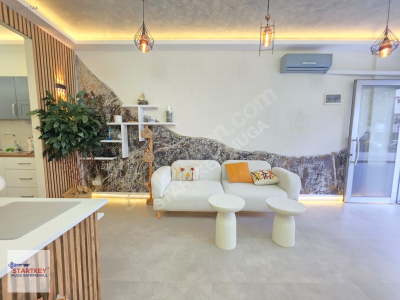 Muga'dan Girne Mado Sokağında İşlek Konumda 39 M2 Devren Kiralık — fotoğraf 13