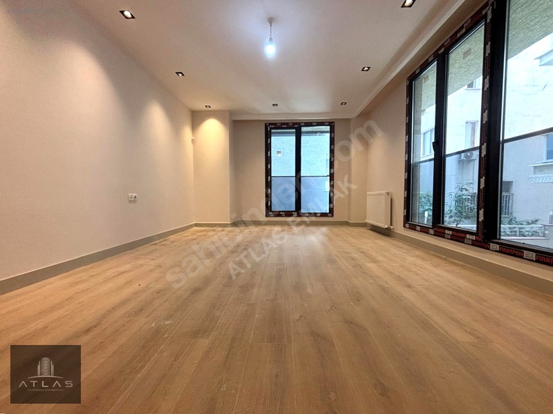 Bahçelievler Bahçelinizam'da Sıfır 2+1 Ebeveynli Lüks Daire