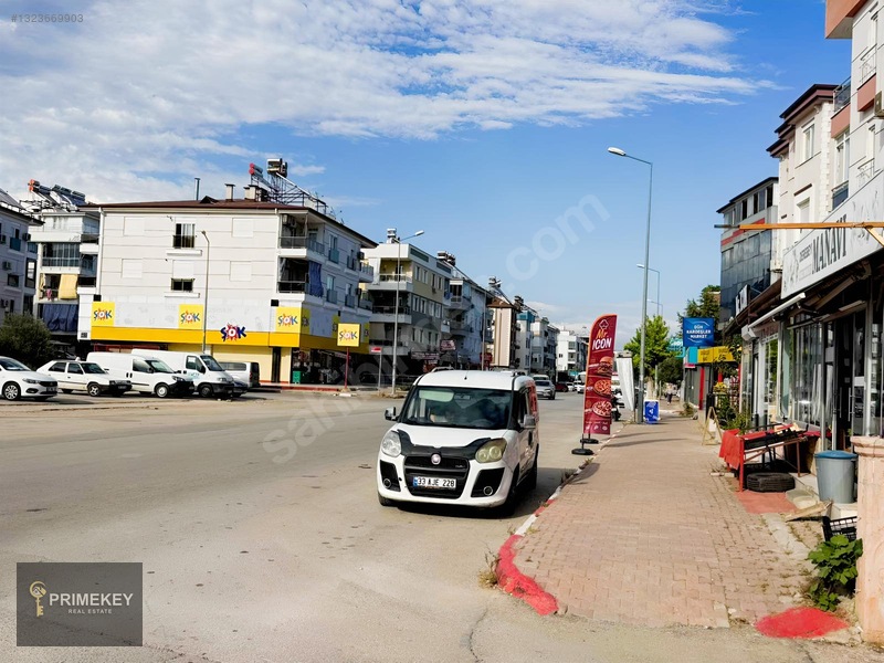 Teomanpaşa Mah Bankaların Arasında Satılık Dükkan — fotoğraf 6
