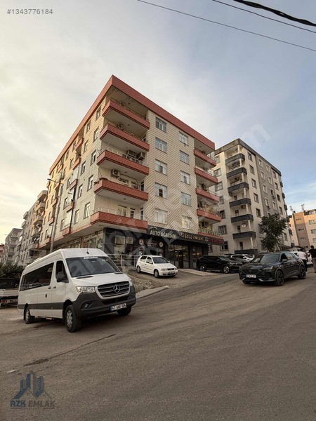 Azk'den Heryere Adım Mesafesınde Geniş 3+1 Dairemiz Satılıktır — fotoğraf 5