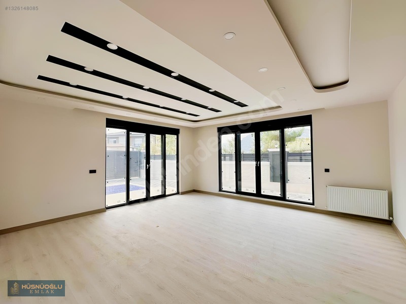 Tomalarda Havuzlu Müstakil 3+1 Ayrı Mutfaklı 240 M2 Villa — fotoğraf 9
