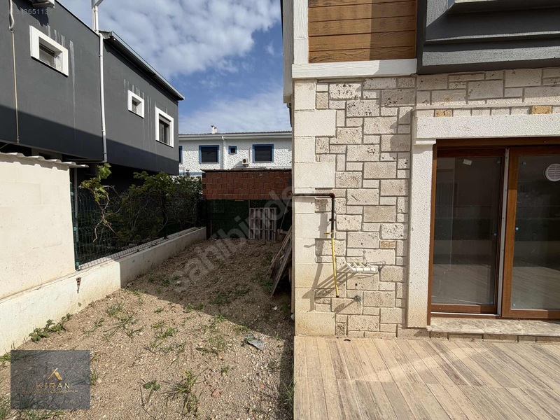 Yenişakran Sayfiye Mah. Denize Yakın Satılık 3+1 Müstakil Villa — fotoğraf 30