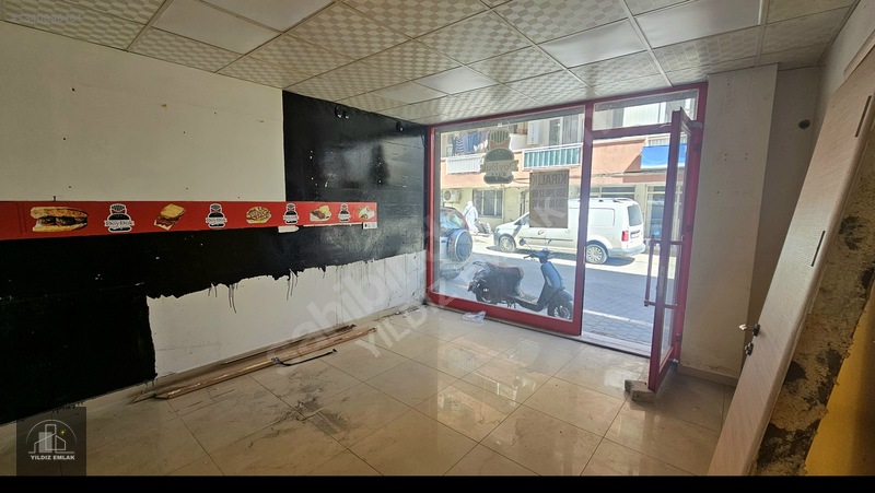 Eshot Durağı Dibinde Cadde Üzeri 35 M² Kiralık Dükkan — fotoğraf 8