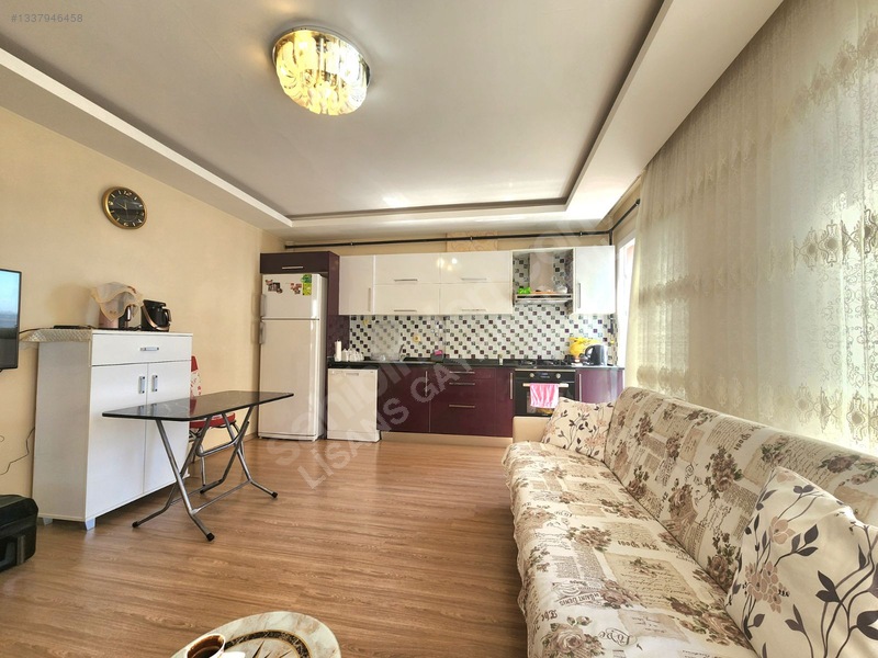 Gürselpaşada*bulvar Üzeri*az Katlı*hatasız*cam Balkonlu*2+1daire