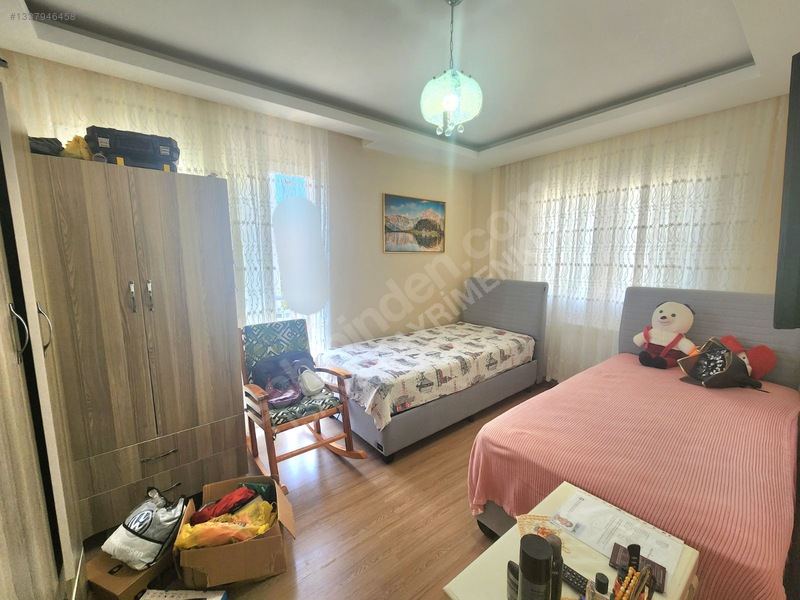 Gürselpaşada*bulvar Üzeri*az Katlı*hatasız*cam Balkonlu*2+1daire — fotoğraf 7