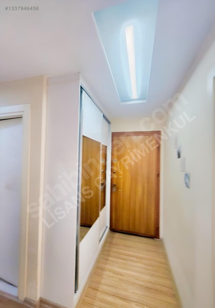 Gürselpaşada*bulvar Üzeri*az Katlı*hatasız*cam Balkonlu*2+1daire — fotoğraf 13