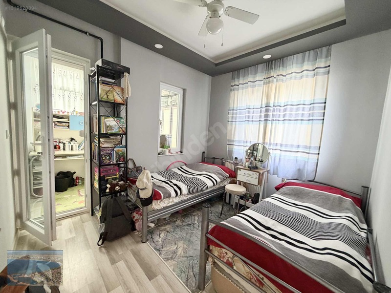 07 Aras Emlaktan Yenigünde Site İçinde Katta Genış 3+1 Daire — fotoğraf 24
