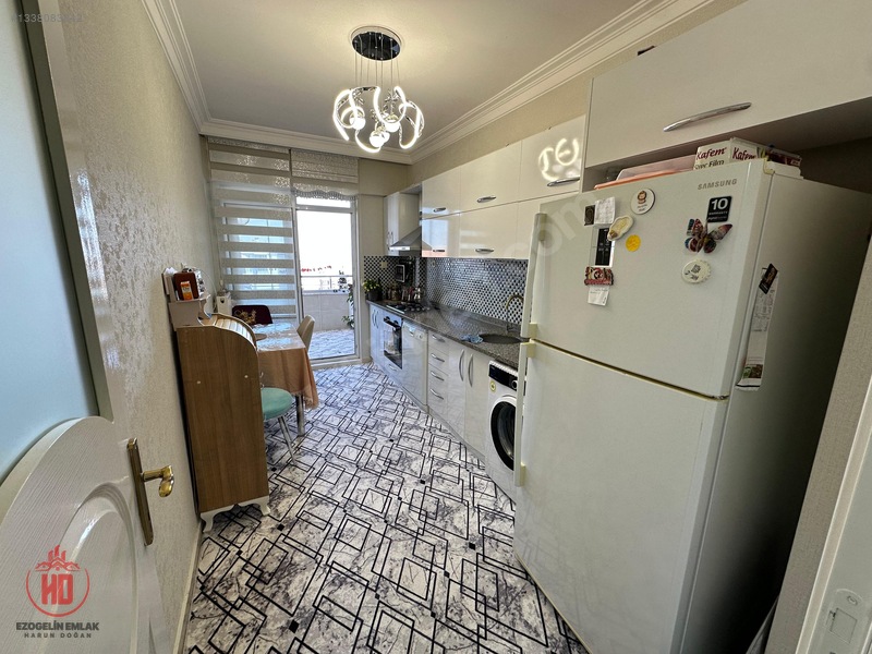 Ezogelinden Akkent'te Bakımlı Ara Kat İskanlı Satılık 2+1 Daire — fotoğraf 2