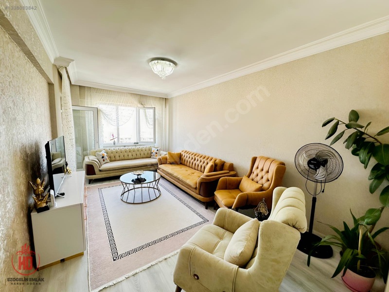 Ezogelinden Akkent'te Bakımlı Ara Kat İskanlı Satılık 2+1 Daire — fotoğraf 3
