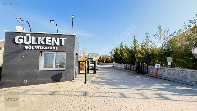 Gölbaşı Bahçelievler'de Gülkent Göl Villaların'da Satılık Villa — fotoğraf 2