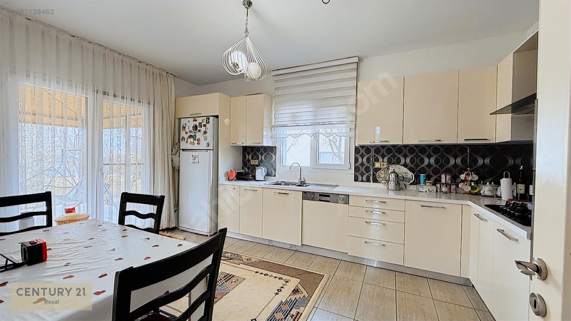 Gölbaşı Bahçelievler'de Gülkent Göl Villaların'da Satılık Villa — fotoğraf 8