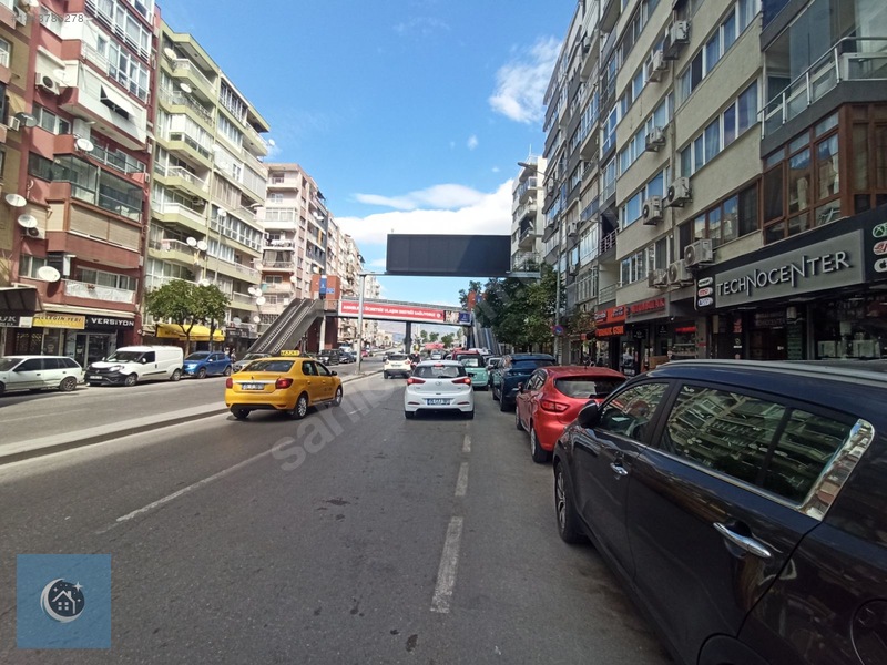 Üçyol Atilla Mahallesi İnönü Caddesi'nde Satılık 3+1 Daire — fotoğraf 3