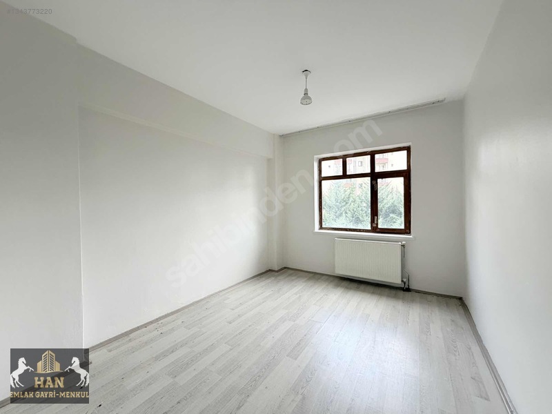 Ataşehır Mah Park 23 Karşısı Kiralık 3+1 Arakat Daire — fotoğraf 6