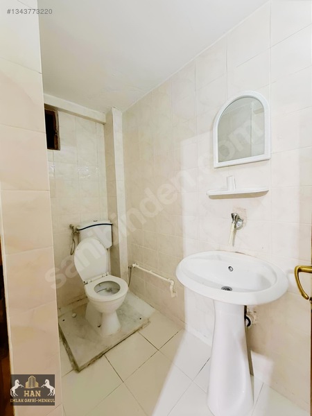 Ataşehır Mah Park 23 Karşısı Kiralık 3+1 Arakat Daire — fotoğraf 18
