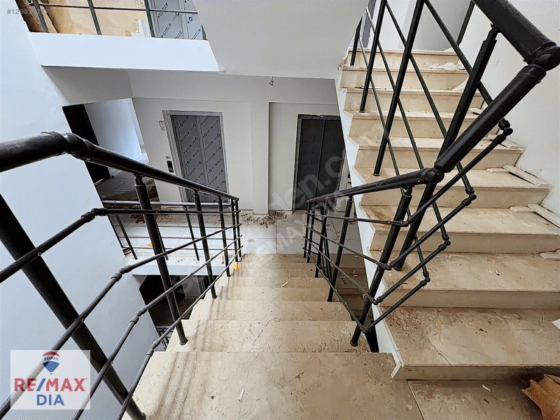Remax Dıa'dan Konuralp Bölgesinde Yatırımlık 1+1 Satılık Daire — fotoğraf 5