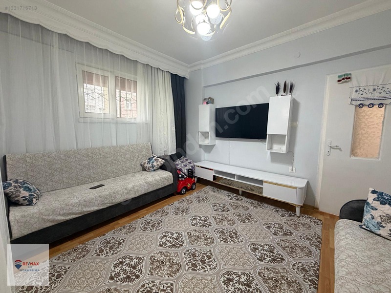 Remax İlke'den Kombina'da 3+1 Satılık Temiz Bodrum — fotoğraf 7