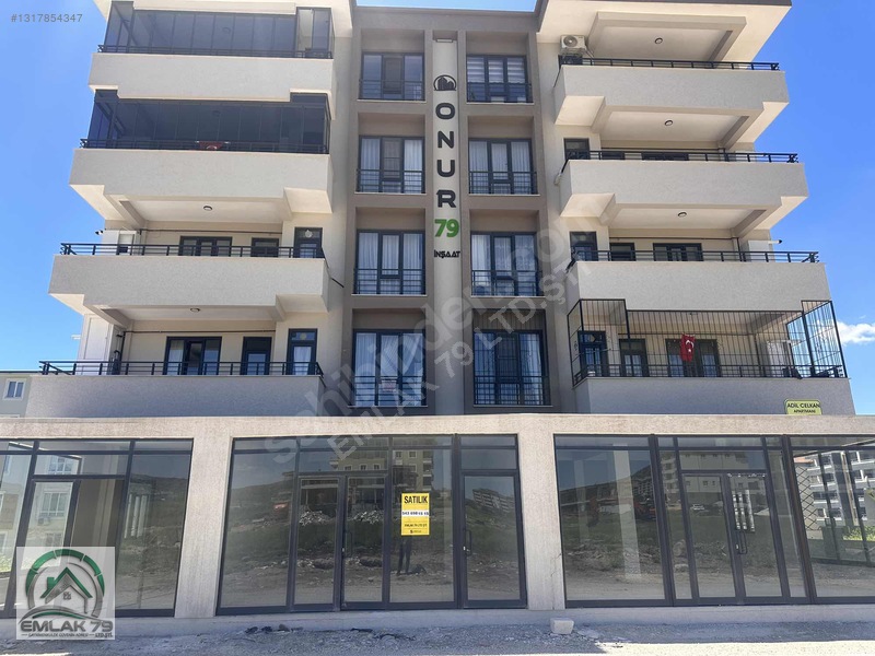 Emlak 79 Dan Genclik Spor İl Müdürlüğü Yanı Satlık 100 M2 İşyeri